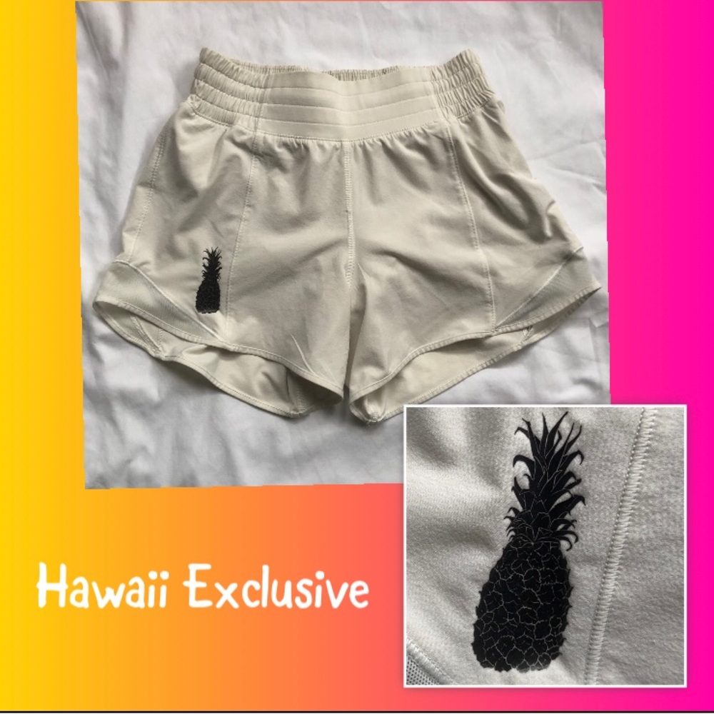 Lululemon Rare Hotty Hot Hawaii Exclusive Pineapple Shorts 2 XS Small Bone White